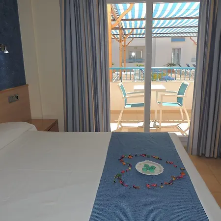 Punta Del Cantal 4*