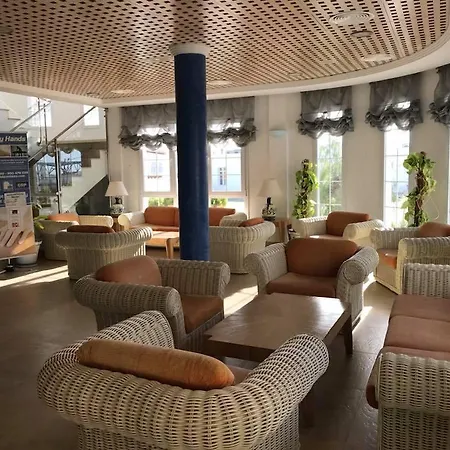 Hotel Punta Del Cantal