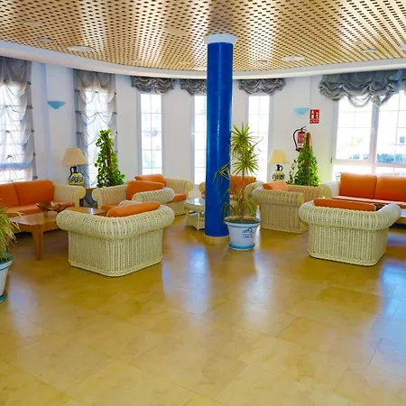 فندق Punta Del Cantal 4*